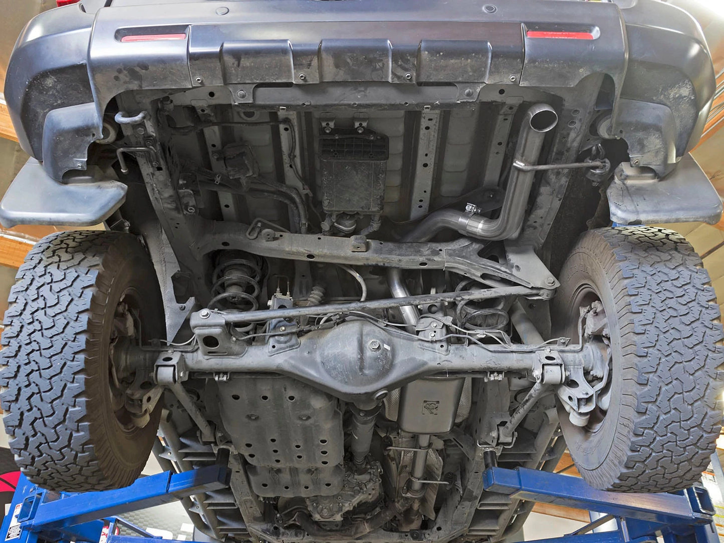 aFe MACH Force-Xp 2.5in 409 SS Cat-Back Hi-Tuck RB Exhaust | Toyota FJ Cruiser (07-14) (49-46011-1)