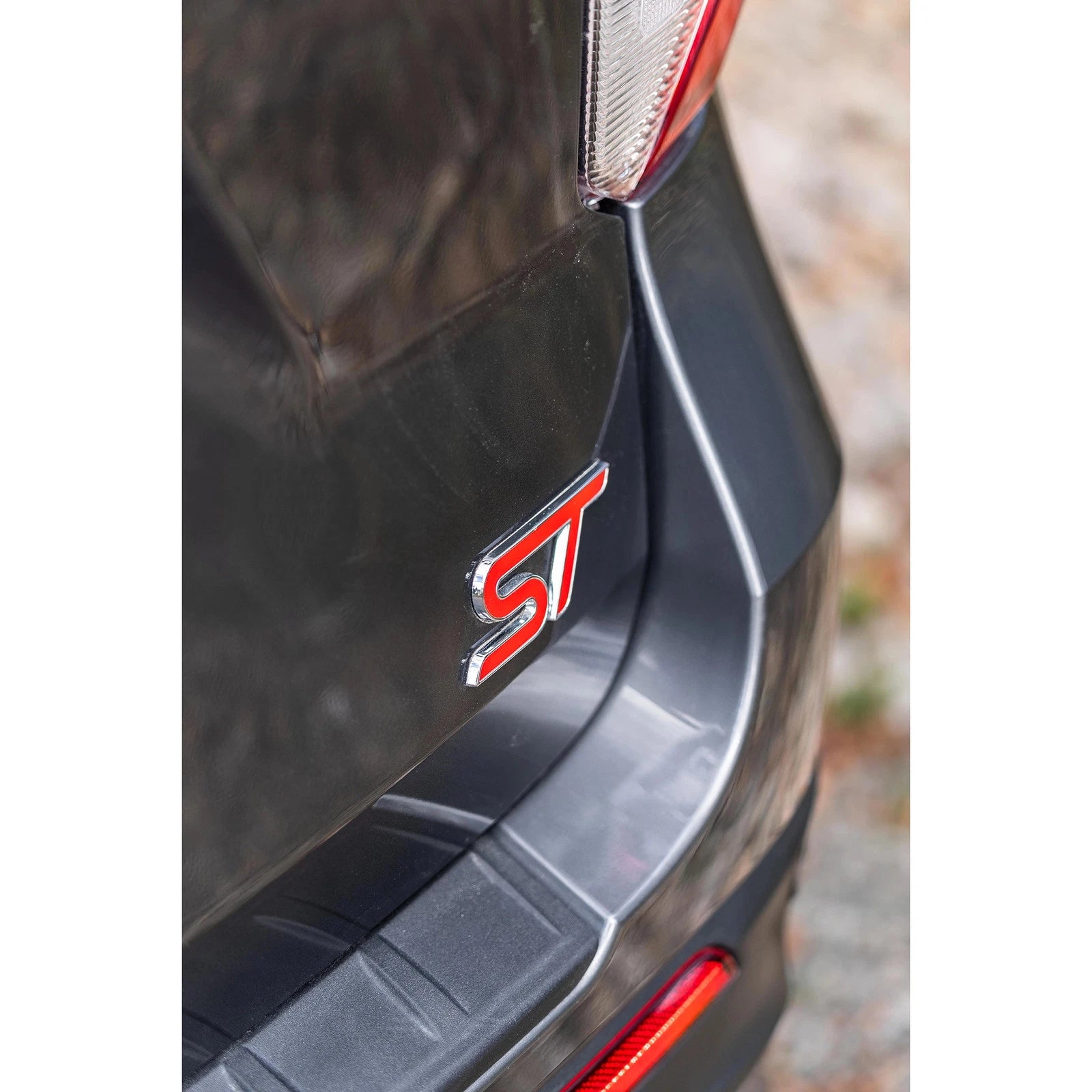 MBRP 2.5in Dual Rear Exit Axle Back Exhaust w/ Quad Tips | Ford Explorer ST 20-21 (S5203AL)