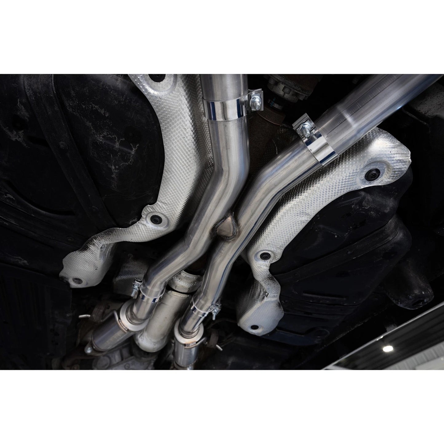 MBRP 3.0" Dual Rear Exit Cat-Back Exhaust | Dodge Durango 3.6L V6 AL Series (2011+) (S5109AL)
