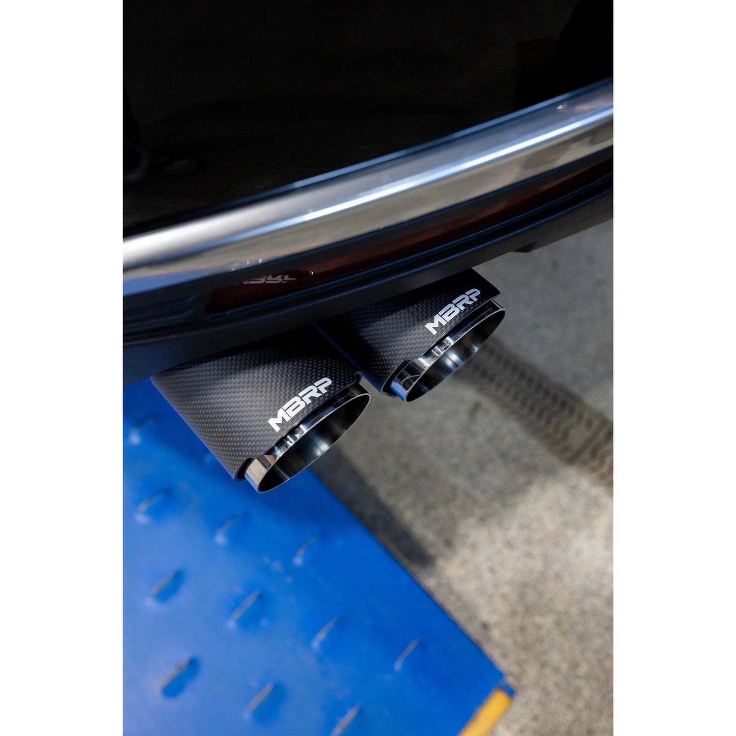 MBRP 3in Dual Split Cat-Back Exhaust w/ Quad Carbon Fiber Tips | Chevrolet Tahoe / GMC Yukon (21+) (S50573CF)