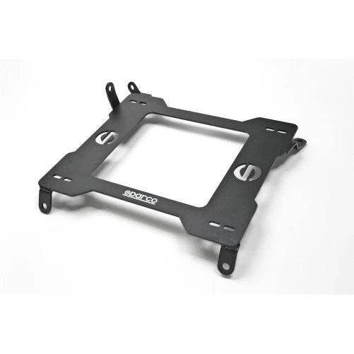 Sparco Base BMW E90 Sedan 06+ Rt