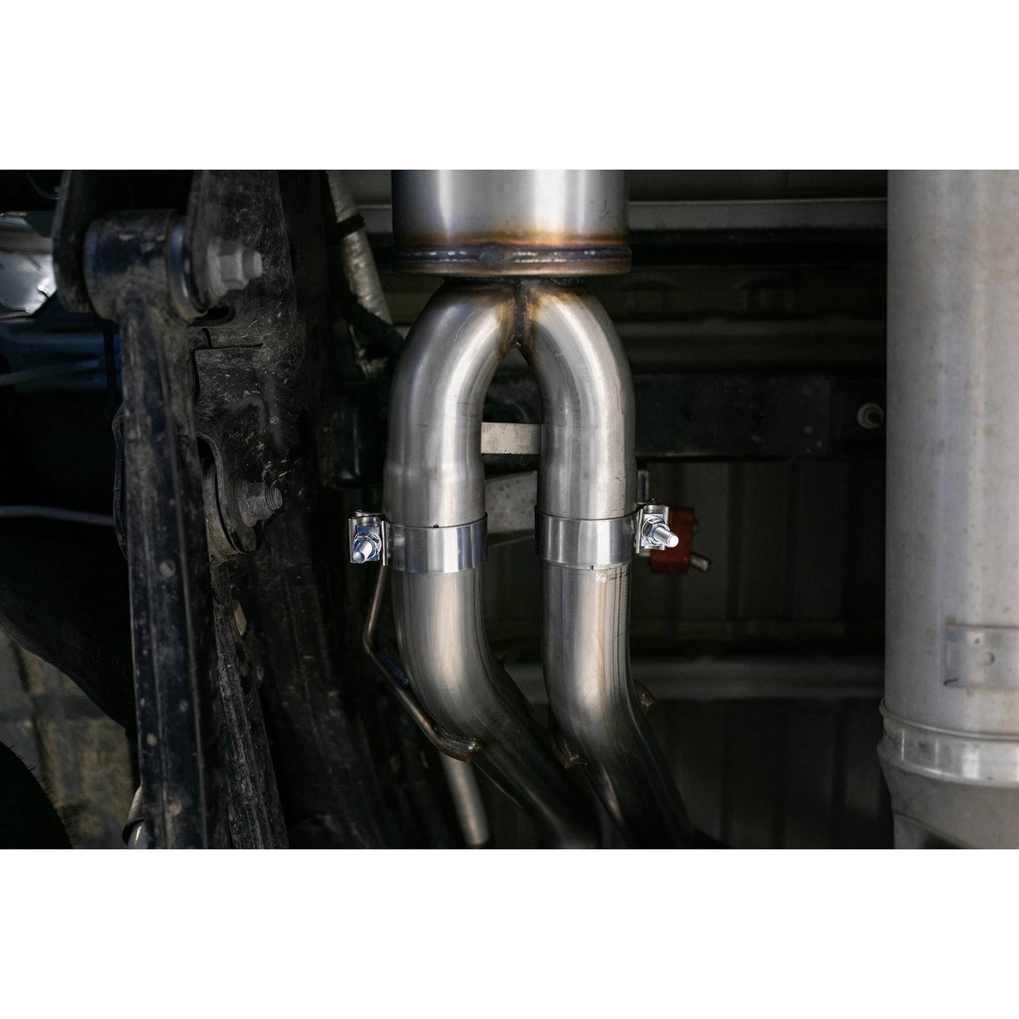 MBRP 2.5in Cat-Back Dual Split Rear Exhaust w/ 4.5in Tip | Ram 1500 5.7L (18-24) (S5152AL)
