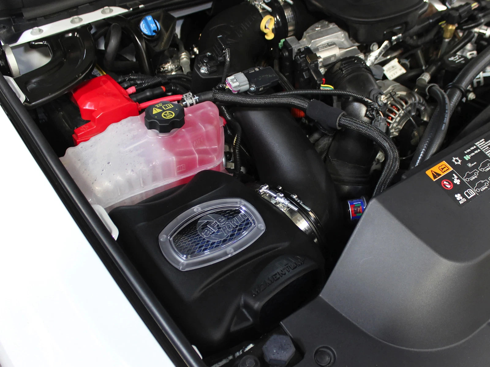 aFe Momentum HD CAI w/ Pro 10R Filter | GM Diesel Trucks 11-16 50-74006-1 (50-74006-1)