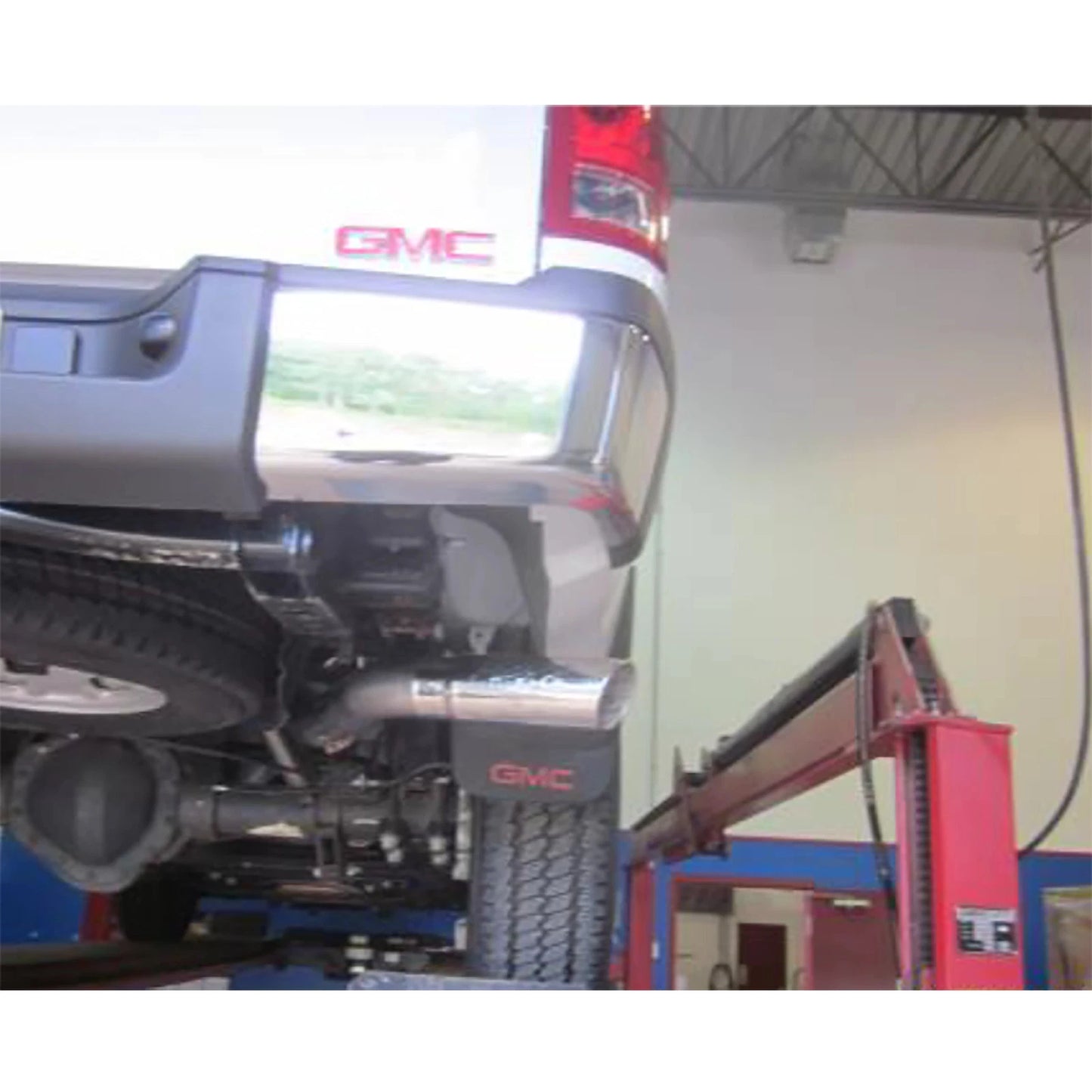 MBRP 3.5in Alum Cat-Back Single Side Exit Exhaust | Chevy/GMC 2500HD 6.0L V8 (11-19) (S5076AL)