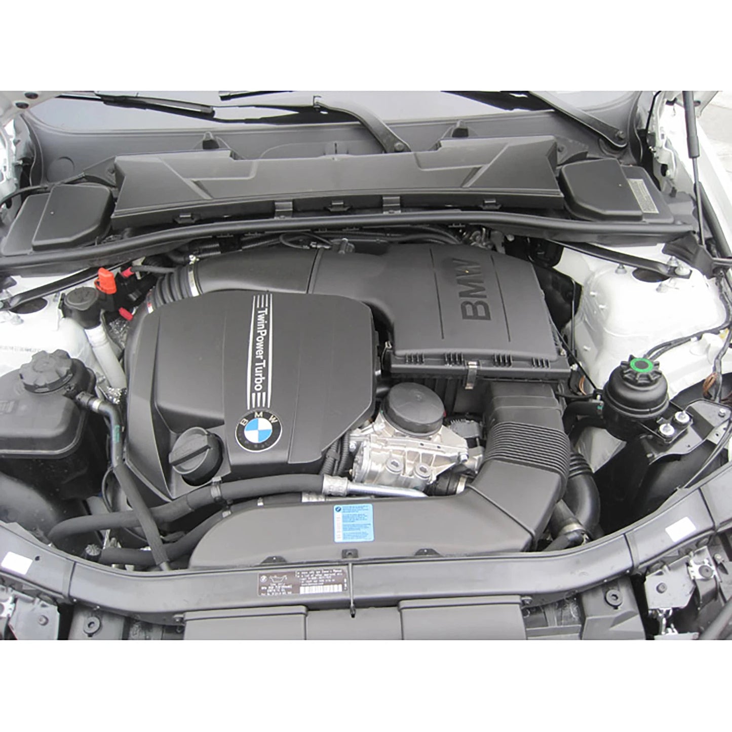 K&N Engineering Replacement Air Filter | BMW 135i/ 335i/ X1 35i 3.0L L6 (10-12) (33-2458)