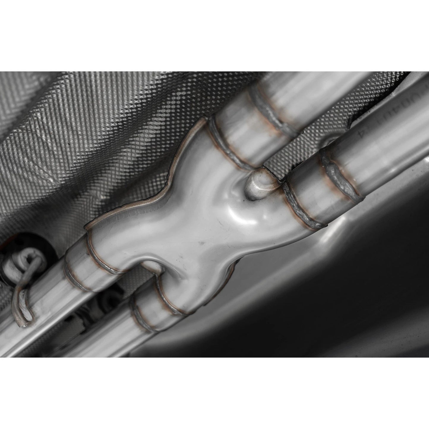 MBRP 2.5in Cat-Back Dual Rear Exit Exhaust w/ Carbon Fiber Tips | Ford Explorer ST 20-21 (S52053CF)