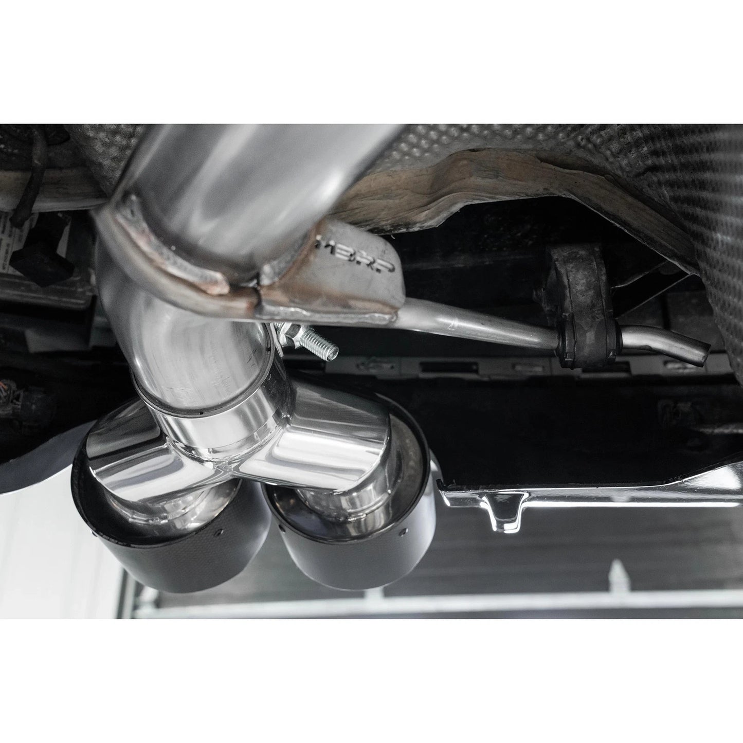 MBRP 2.5in D&S Axle-Back Exhaust | Audi SQ5 B8 (14-17) (S56033CF)