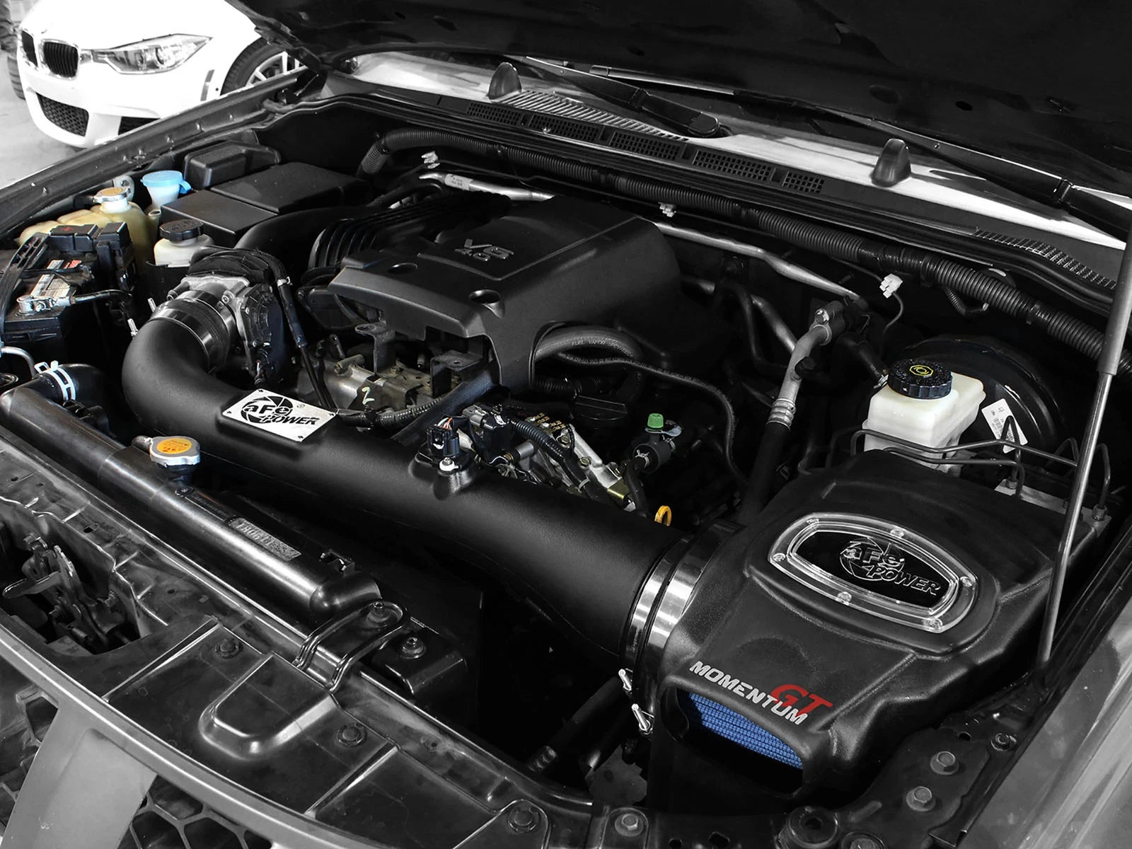 aFe Momentum GT Cold Air Intake System w/ Pro 5R Filter | Nissan Xterra (05-15) (54-76102)