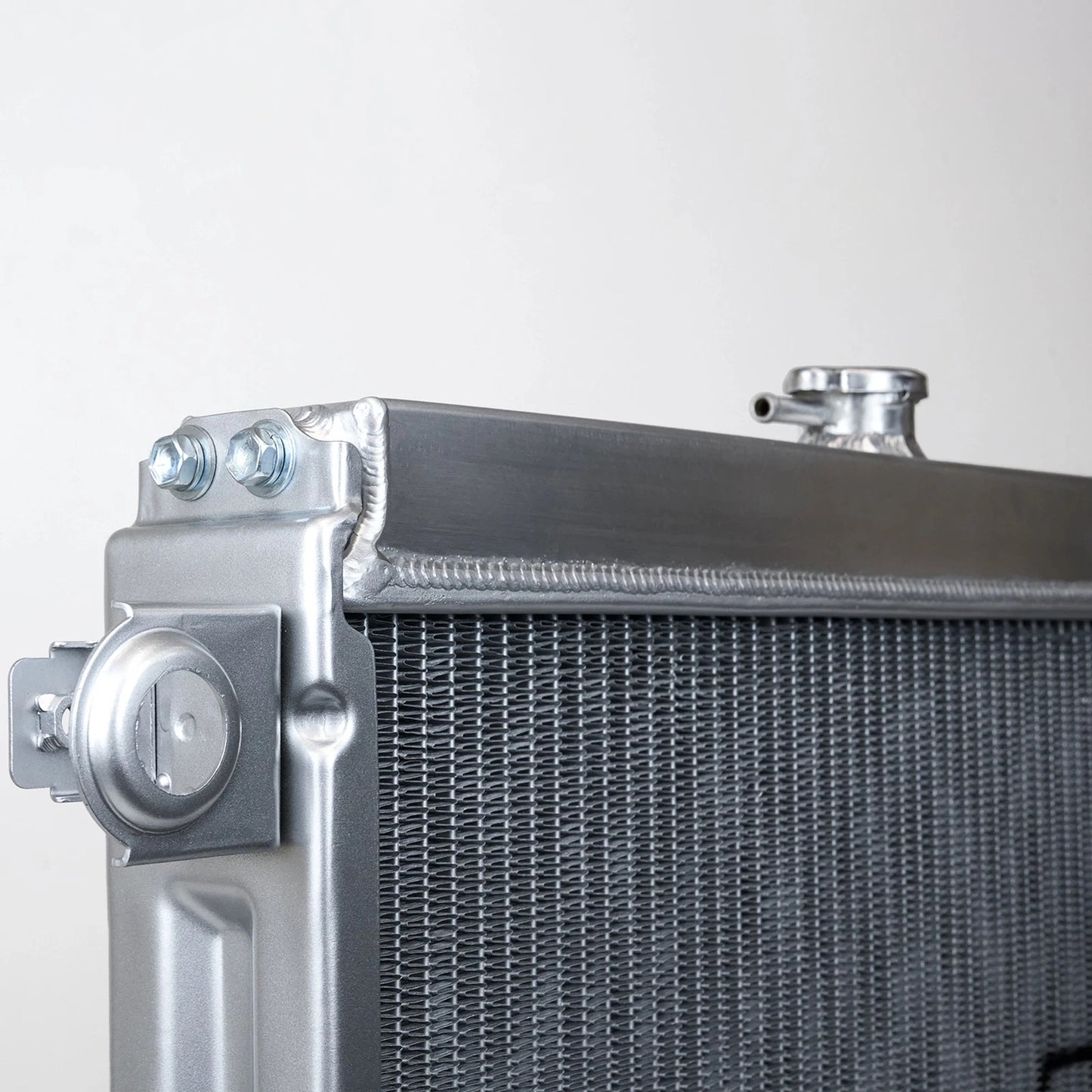 CSF All Aluminum Cooling Radiator | LEXUS LX470 (4.7 V8), TOYOTA Landcruiser (4.7 V8) 1998-2007