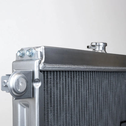 CSF All Aluminum Cooling Radiator | LEXUS LX470 (4.7 V8), TOYOTA Landcruiser (4.7 V8) 1998-2007