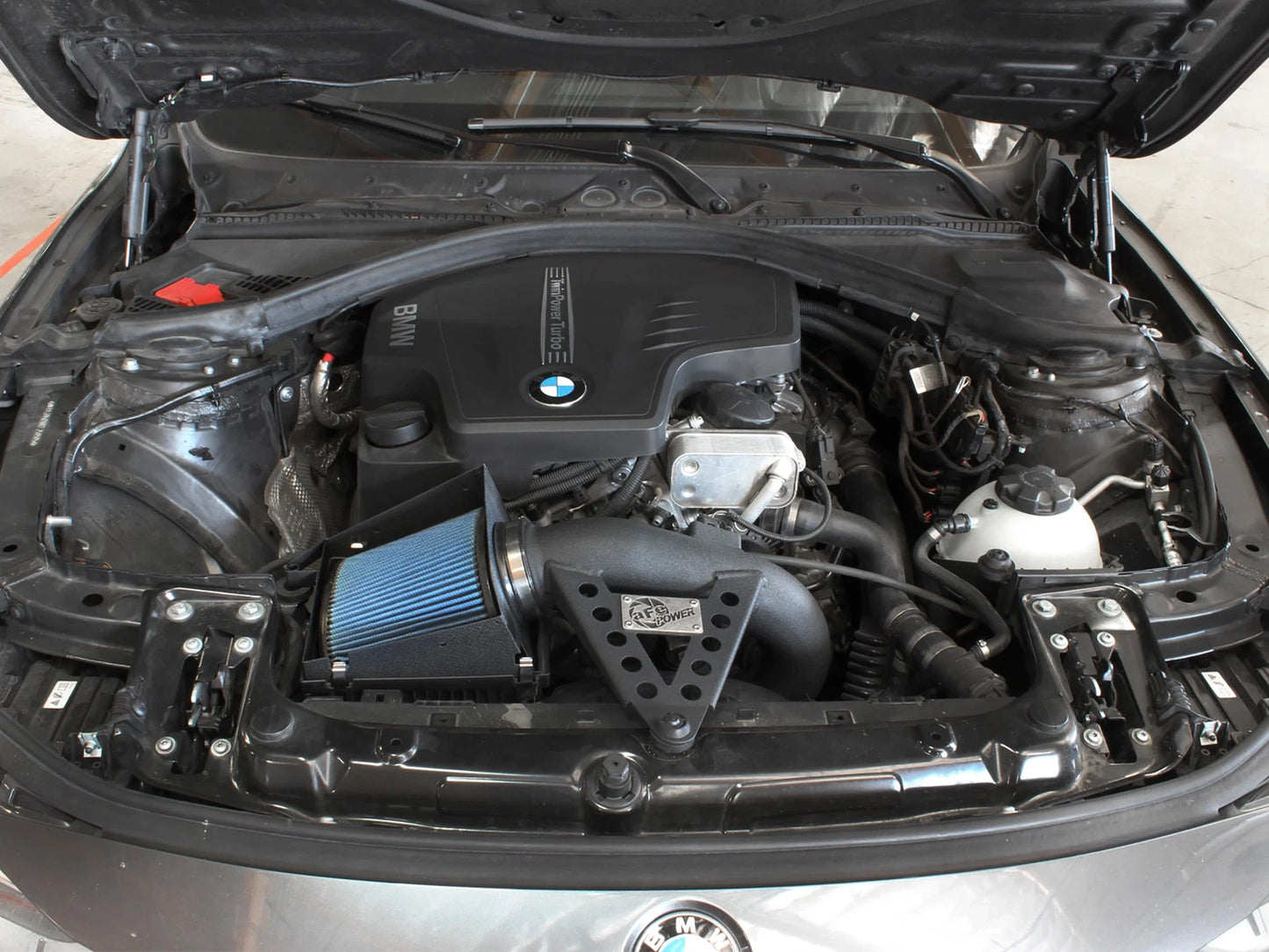 aFe 12-15 BMW 328i F30 L4 3.0L Turbo MagnumFORCE Stage-2 PRO 5R Intake (54-12212)