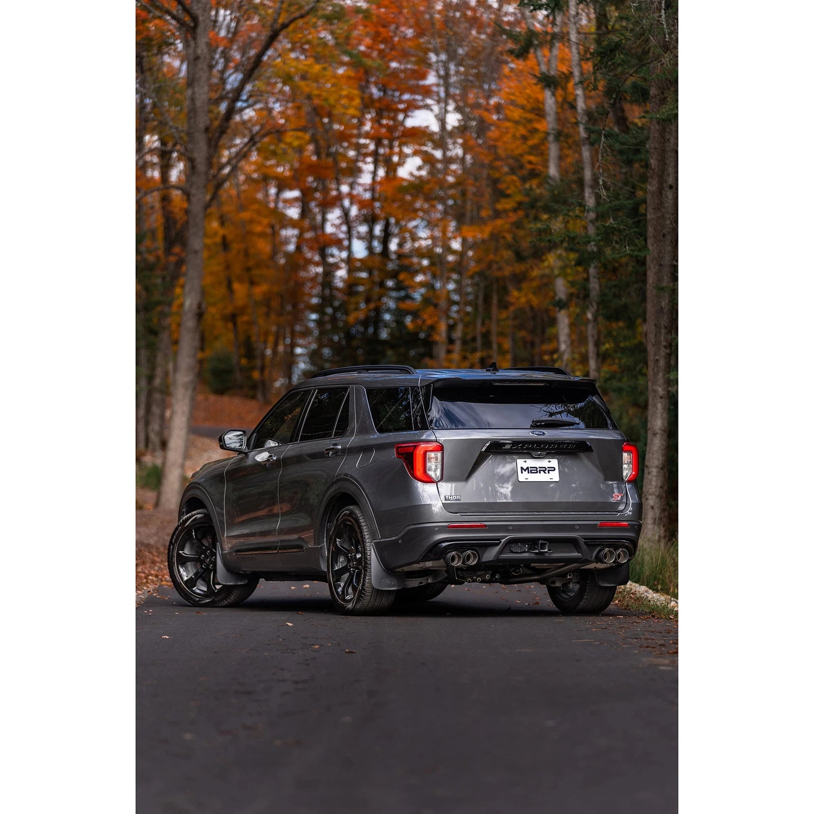 MBRP 2.5in Dual Rear Exit Axle Back w/ Quad CF Tips | Explorer ST 20-21 (S52033CF)