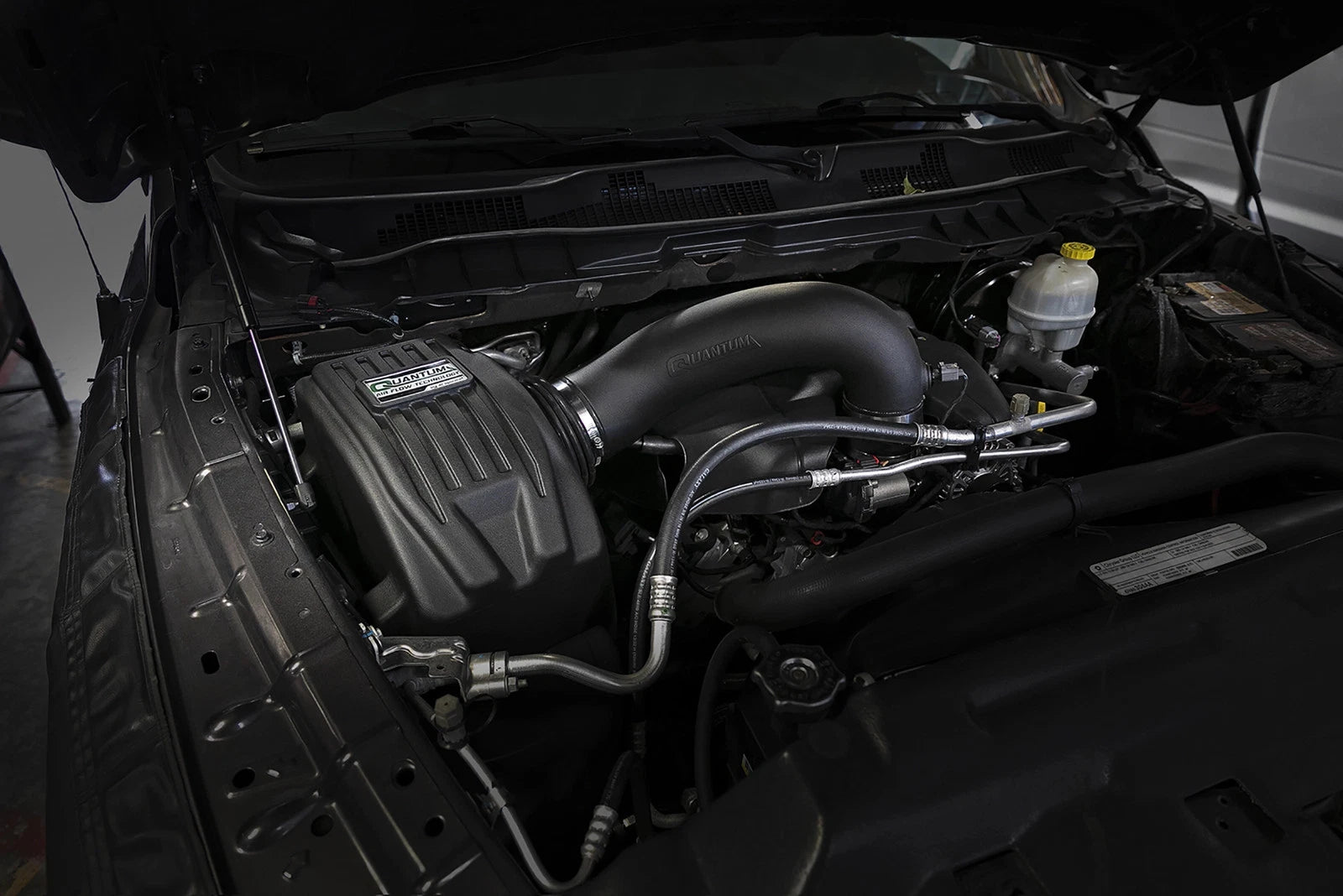 aFe QUANTUM Cold Air Intake System w/ Pro DRY S Media | RAM 1500 V8-5.7L Hemi (09-18) (53-10009D)