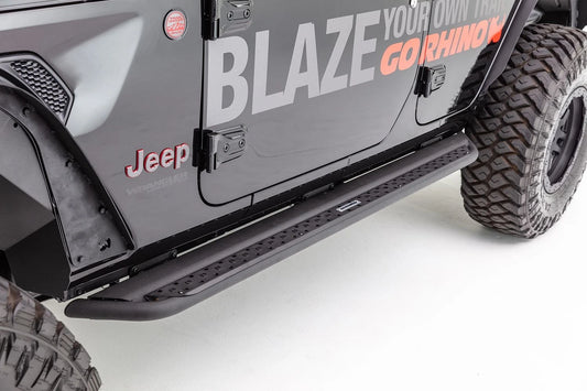 Go Rhino 2022 Toyota Tundra Crew Max Dominator Extreme DSS SideSteps Complete Kit w/SideStep + Brkts