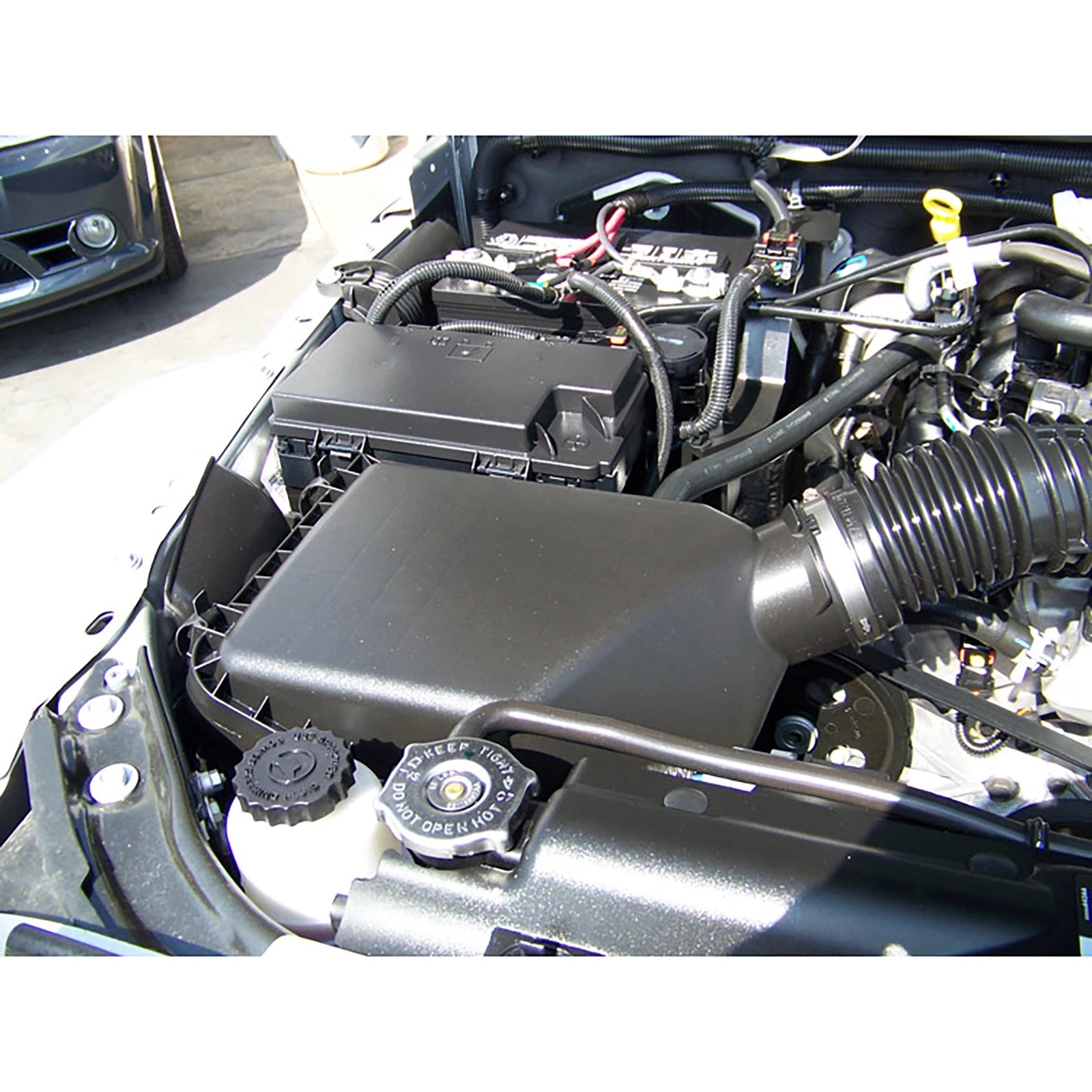 K&N Engineering Drop In Air Filter: Jeep Wrangler 2007 - 2010 3.8L V6