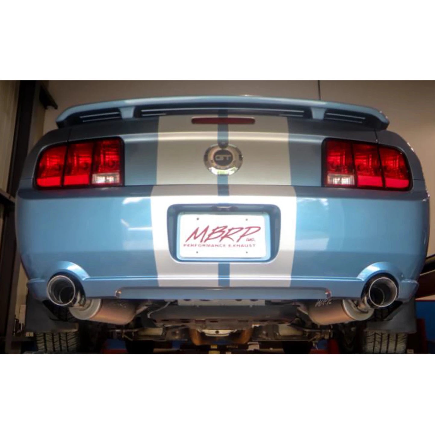 MBRP 2.5in Dual Mufflers Axle-Back | Ford Mustang GT 05-10 (S7200304)