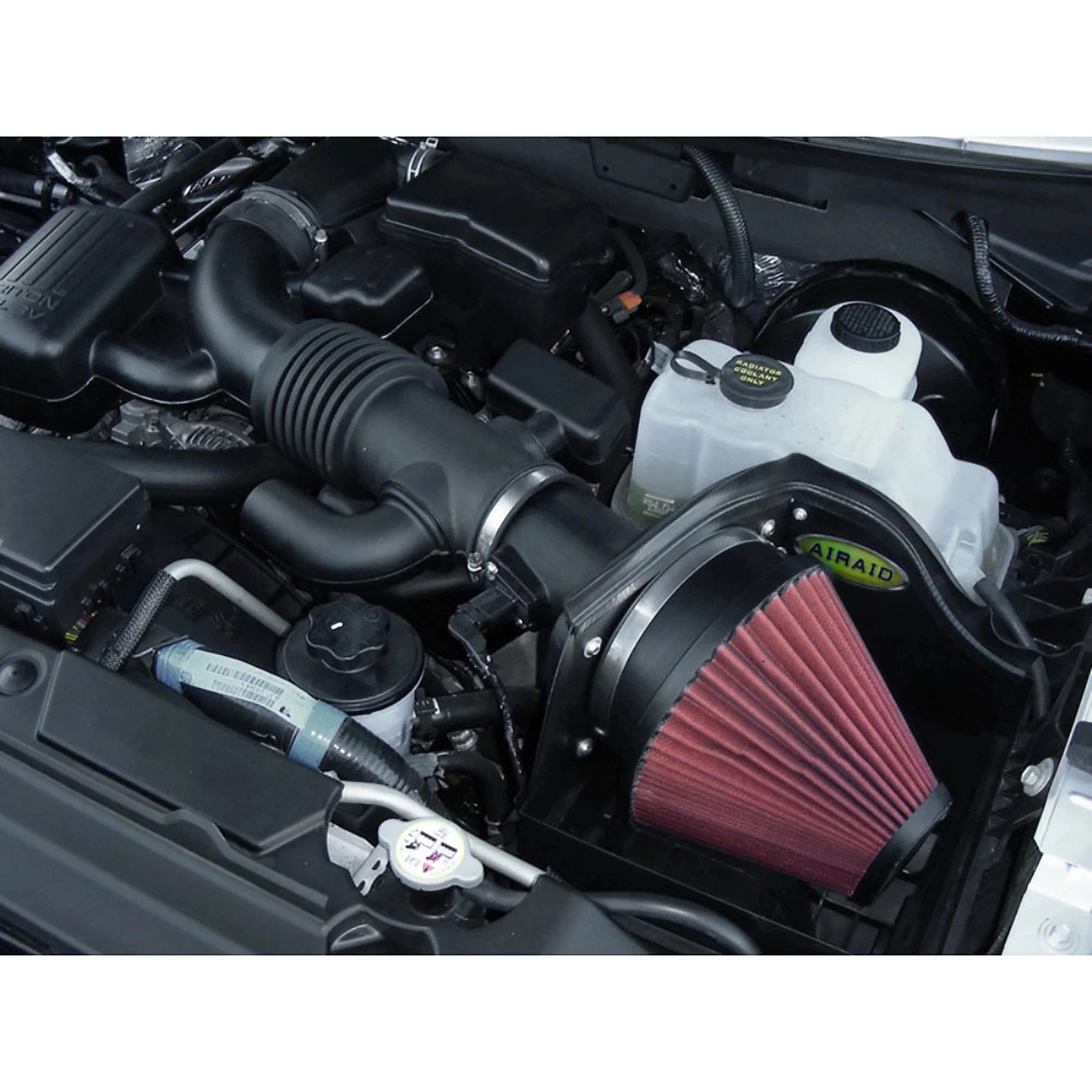 Airaid 08-10 Ford F-250/350 5.4L V8/6.8L V10 CAD Intake System w/o Tube (Oiled / Red Media) | Ford F-250/350 (08-10) (400-226)