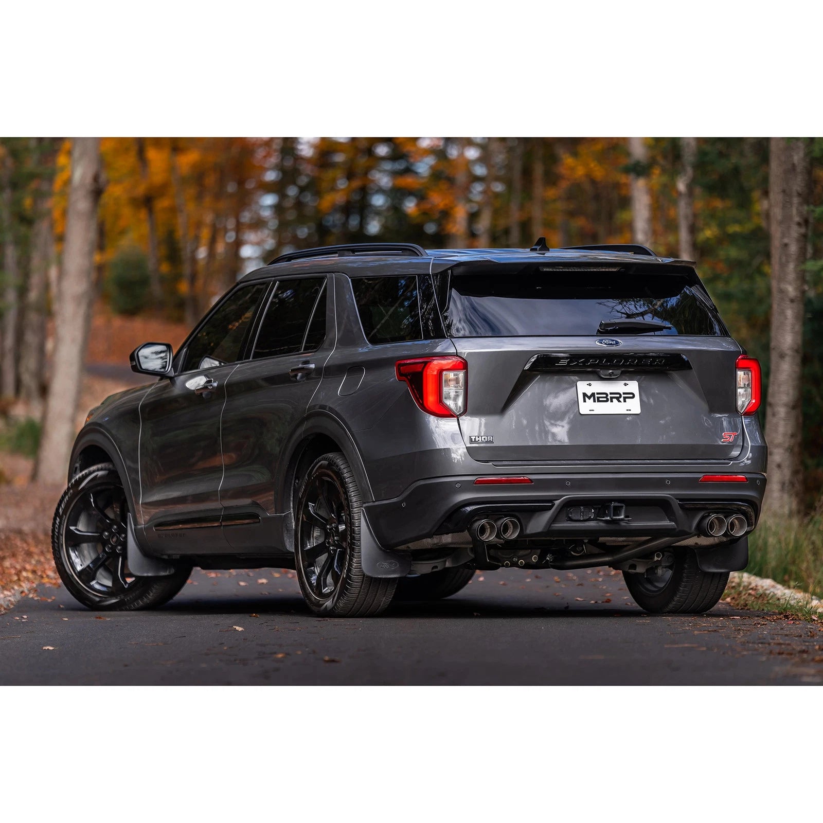 MBRP 2.5in Dual Rear Exit Axle Back w/ Quad CF Tips | Explorer ST 20-21 (S52033CF)