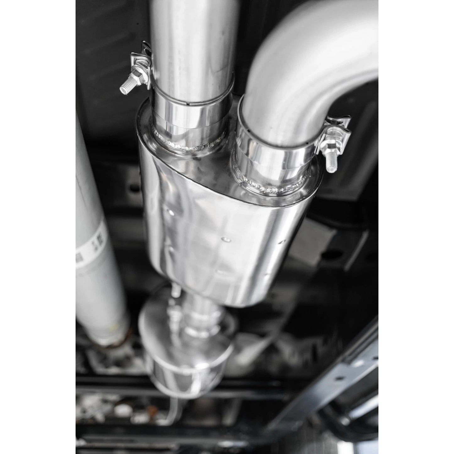 MBRP 3in Cat-Back Pre-Axle Dual Outlet Exhaust w/ 4in OD Tips | Ford F150 (15-20) (S5262AL)