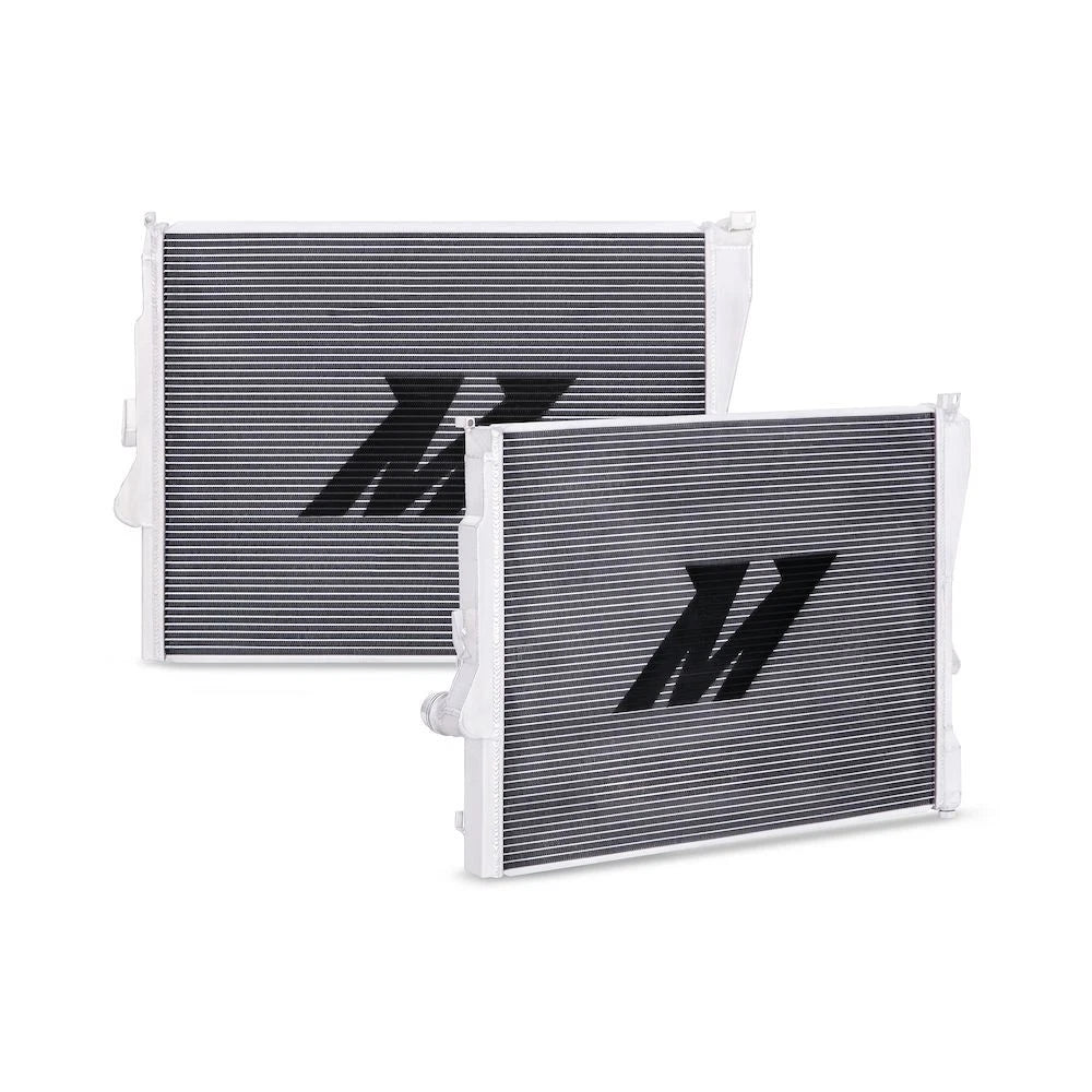 Mishimoto Performance Radiator | 1999-2006 BMW E46 Non-M (MMRAD-E46-323)