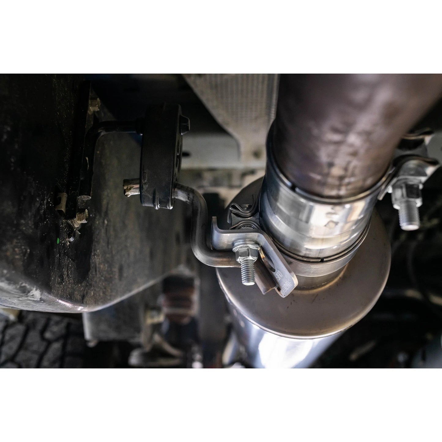 MBRP 3in Cat-Back Exhaust w/ 2.5in Dual Split D&S Tips | Ford Ranger 19-23 (S5223AL)