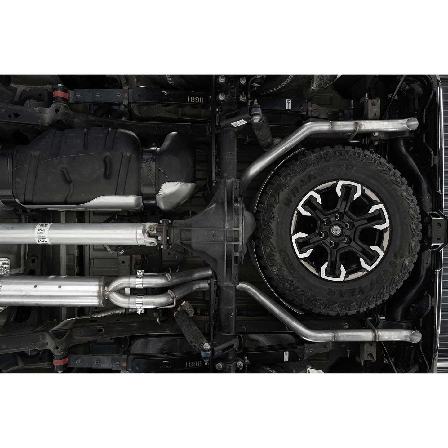 MBRP 2.5in Turn Down 3in Cat Back | Chevrolet Silverado/Sierra ZR2/AT4X 6.2L (22-23) (S5006304)