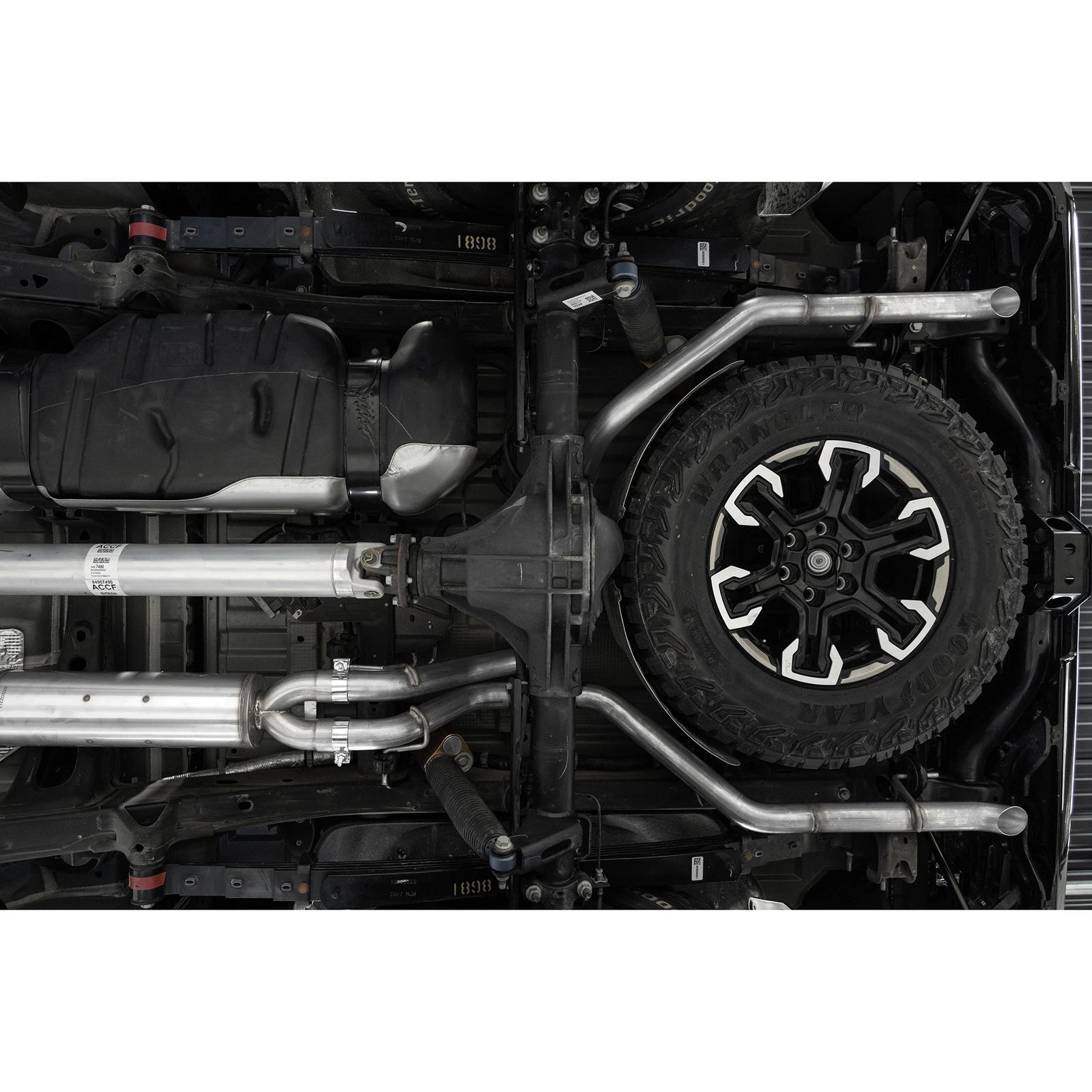 MBRP 2.5in Turn Down 3in Cat Back | Chevrolet Silverado/Sierra ZR2/AT4X 6.2L (22-23) (S5006304)