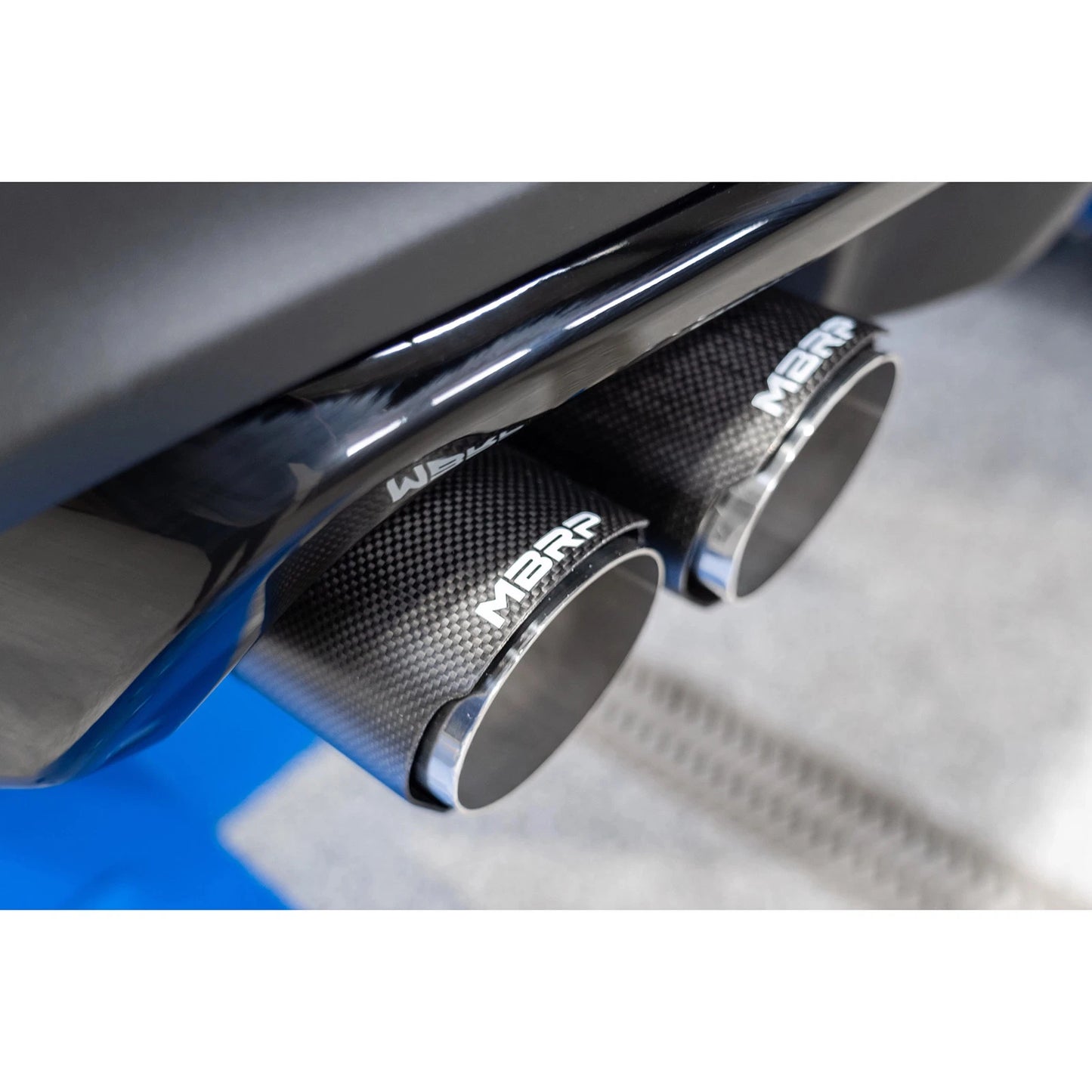 MBRP 2.5in Dual Rear Exit Axle Back w/ Quad CF Tips | Explorer ST 20-21 (S52033CF)