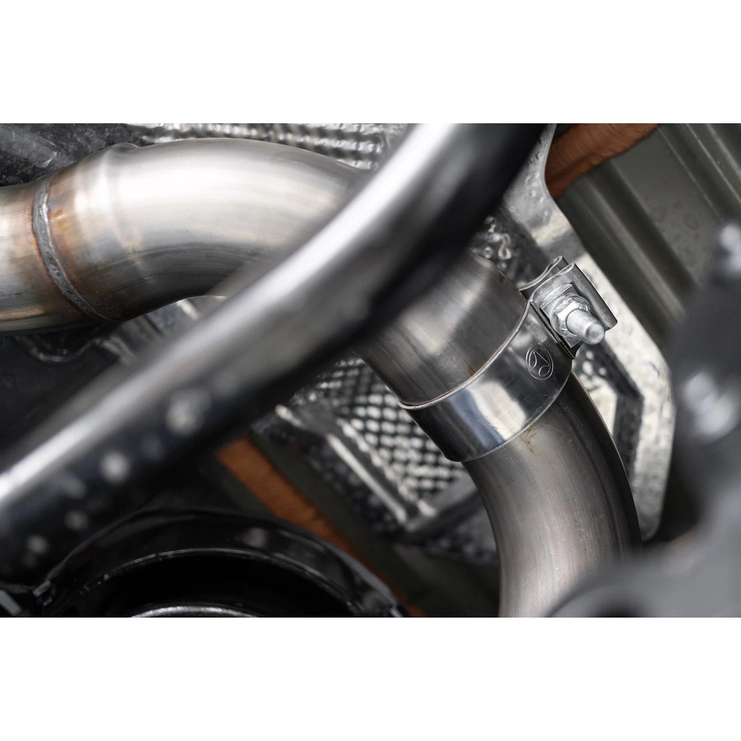 MBRP 2.5in Single Rear Exit High Clearance Cat-Back | Jeep Wrangler JL (18-20) (S5533304)