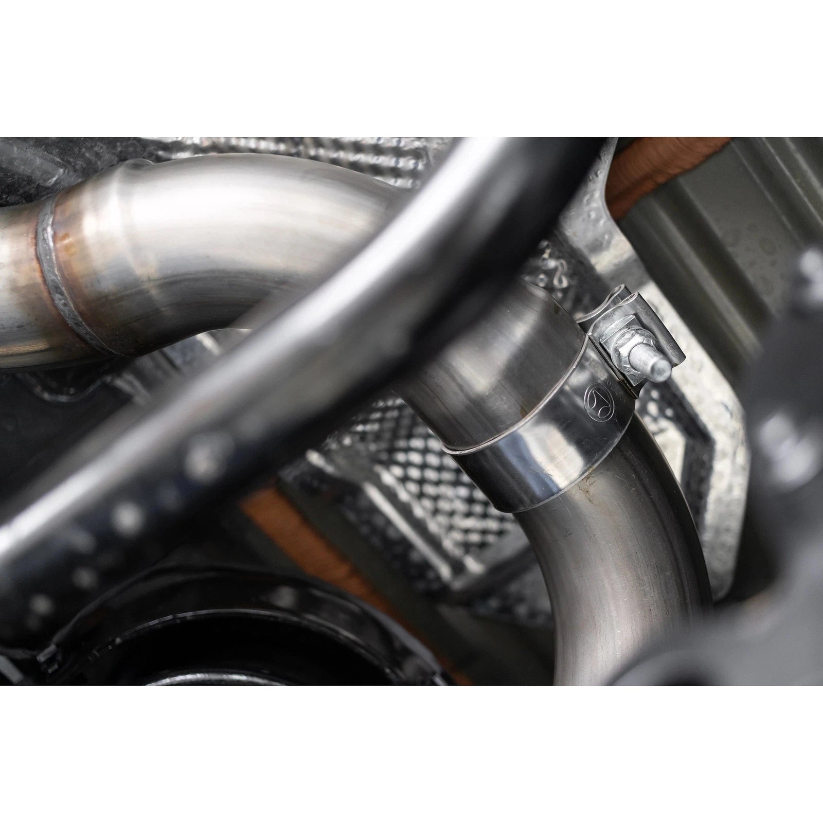 MBRP 2.5in Single Rear Exit High Clearance Cat-Back | Jeep Wrangler JL (18-20) (S5533304)
