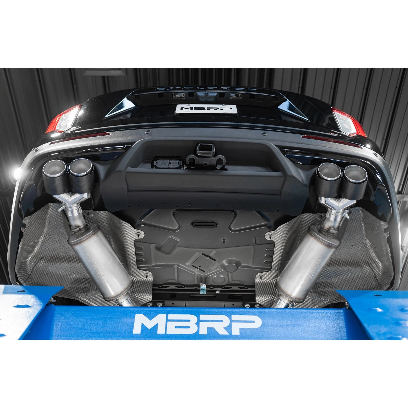 MBRP 2.5in Cat-Back Dual Rear Exit Exhaust w/ Carbon Fiber Tips | Ford Explorer ST 20-21 (S52053CF)
