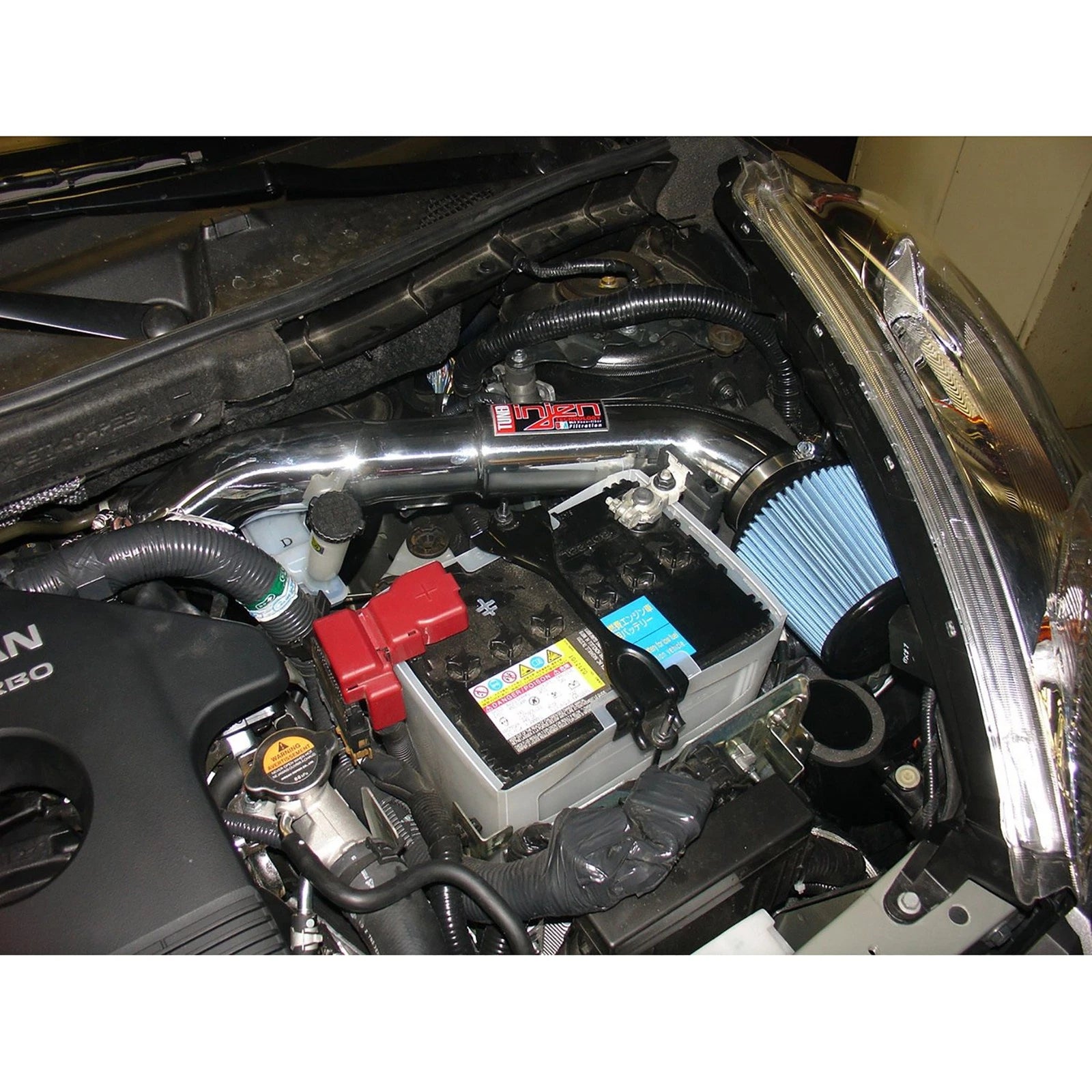 Injen SP Short Ram Cold Air Intake System | 2013 - 2015 Nissan Juke (SP1902WR)