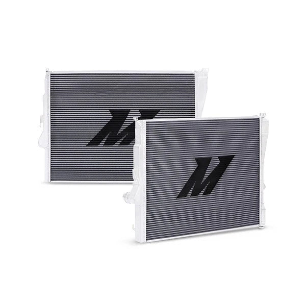 Mishimoto Performance Radiator | 1999-2006 BMW E46 Non-M (MMRAD-E46-323)