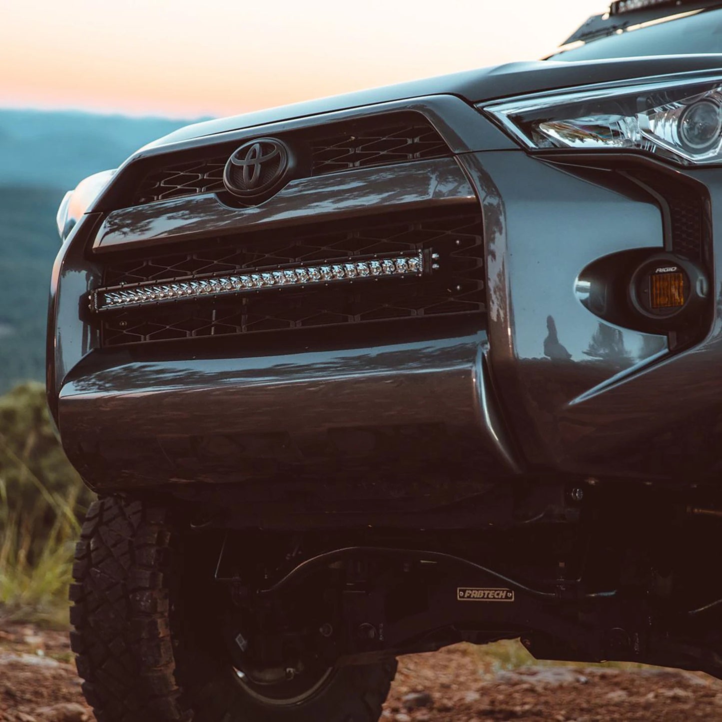 Rigid Industries Rigid RDS SR-Series Pro Light Bar - Spot / 50in / Black Housing (RIG88531)