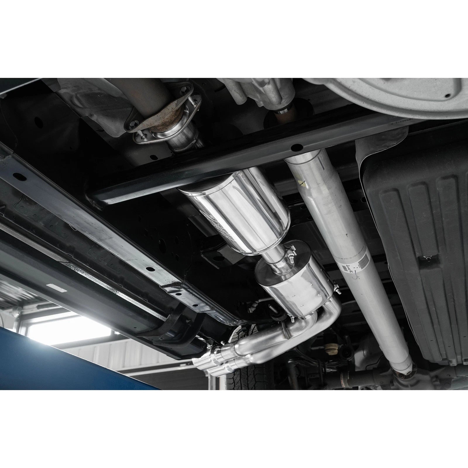 MBRP 3in Cat-Back Pre-Axle Dual Outlet Exhaust w/ 4in OD Tips | Ford F150 (15-20) (S5262AL)