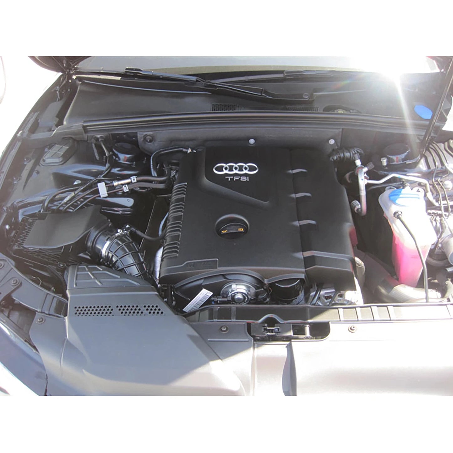 K&N Engineering Drop In Air Filter: Audi A4 1.8L