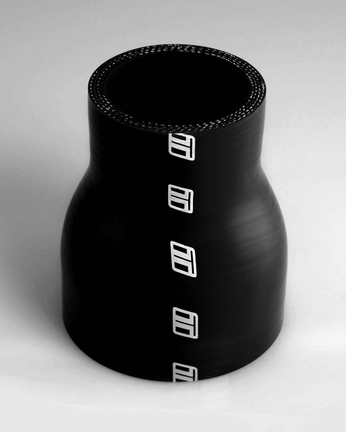 Turbosmart Hose Reducer 3.50-4.00" (TS-HR350400)