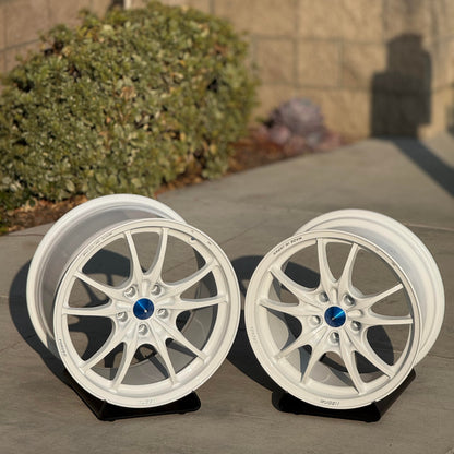 Mugen MF10 17x8.5 +40, 18x10.5 +45 5x114.3 White (SET)