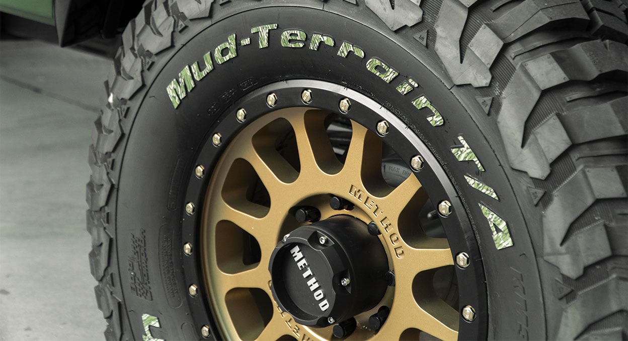 (set of 4) Method MR305-HD NV Bronze - Matte Black Lip | 18x9" +18mm | 8x180mm Wheel