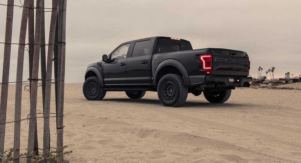 (set of 4) Method MR305 NV Double Black | 17x8.5" +0mm | 5x150mm Wheel
