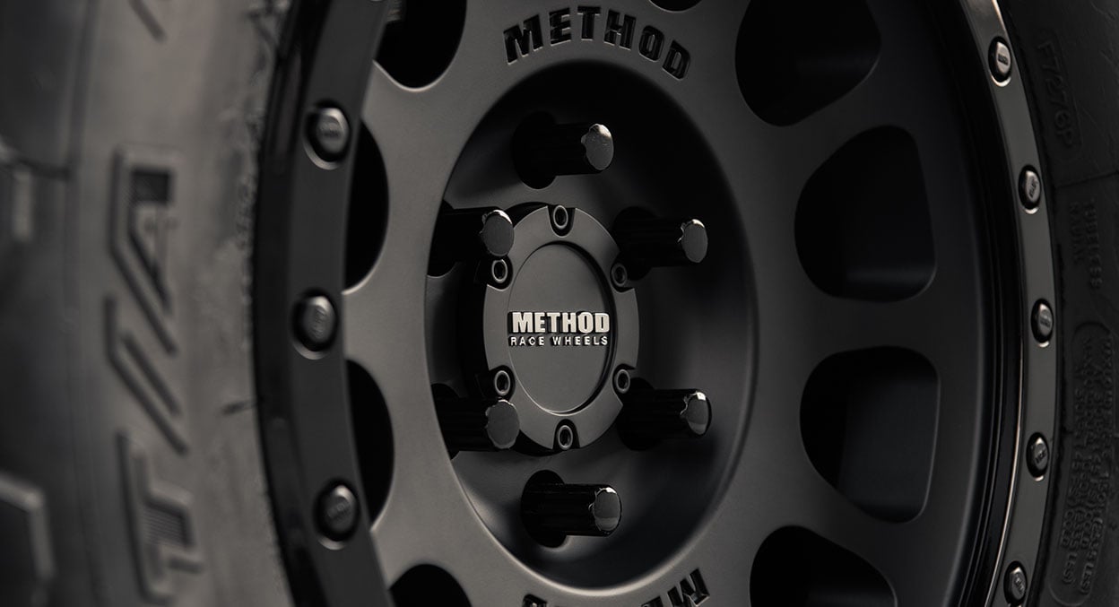 (set of 4) Method MR305 NV Double Black | 20x9" +18mm | 6x135mm Wheel