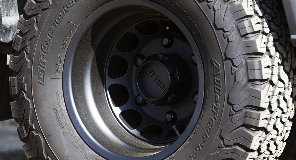(set of 4) Method MR901 Van Dually Wheel Matte Black | 16x5.5" -138mm | 6x205mm Wheel