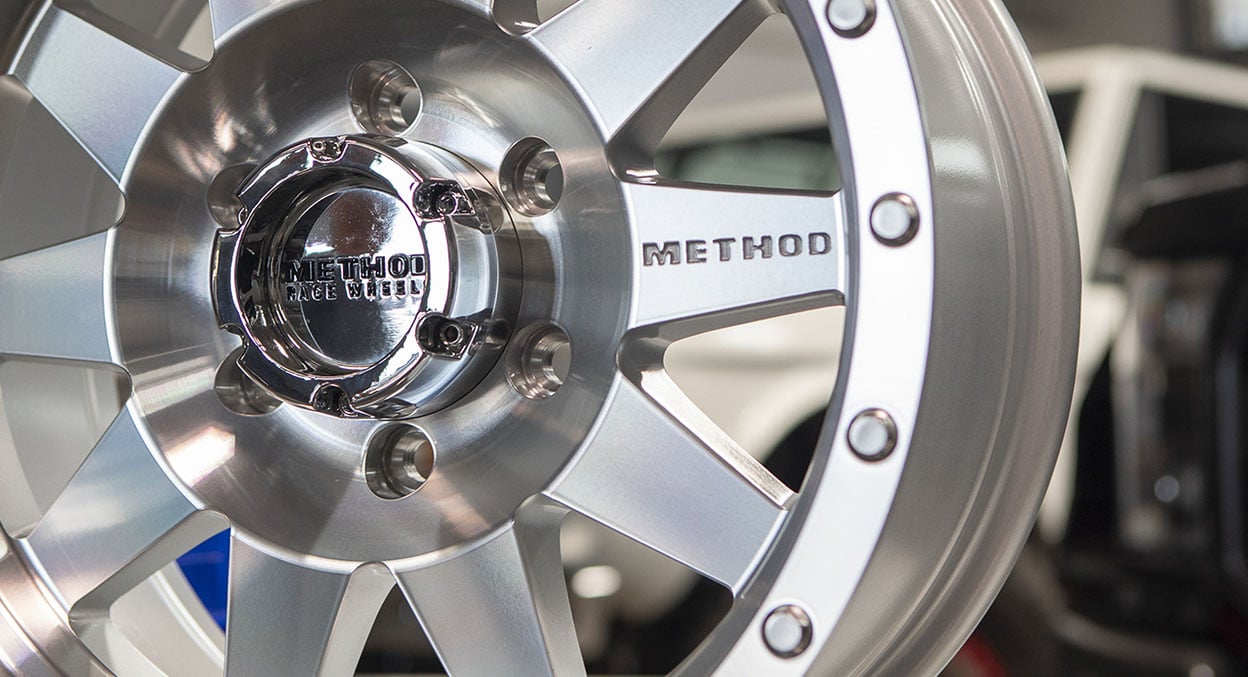 (set of 4) Method MR301 The Standard Machined | 17x8.5" +0mm | 6x135mm Wheel