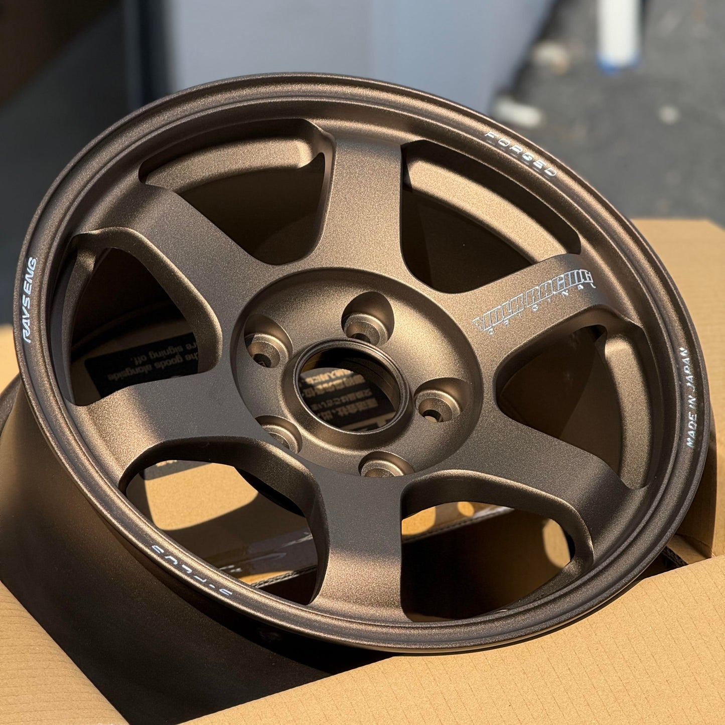 Volk Racing TE37 Saga S-Plus 15x8 +35 5x114.3 Bronze (SET)