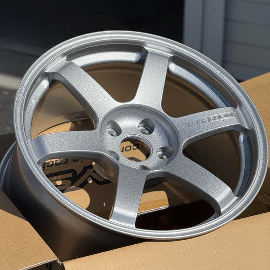 Volk Racing TE37 Saga S-Plus 18x9.5 +38 5x114.3 Diamond Silver (SET)