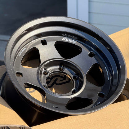 Rays Offroad 05X 17x9 -20 6x139.7 Diamond Black (SET)