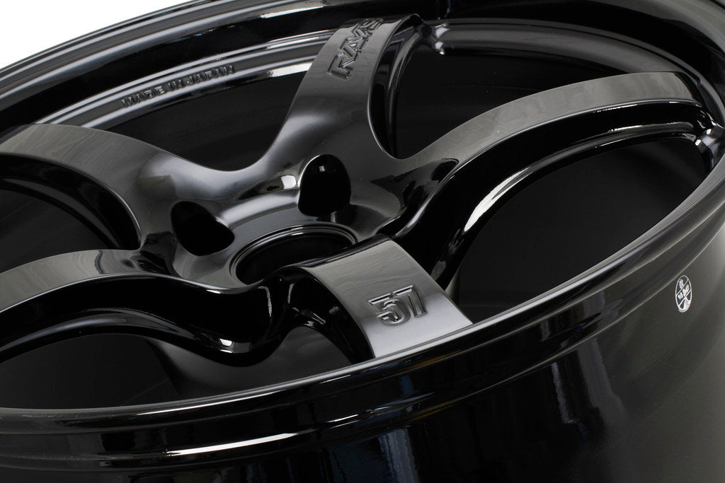 Rays Gram Lights 57CR 17x9 +22 5x114.3 Glossy Black (SET)