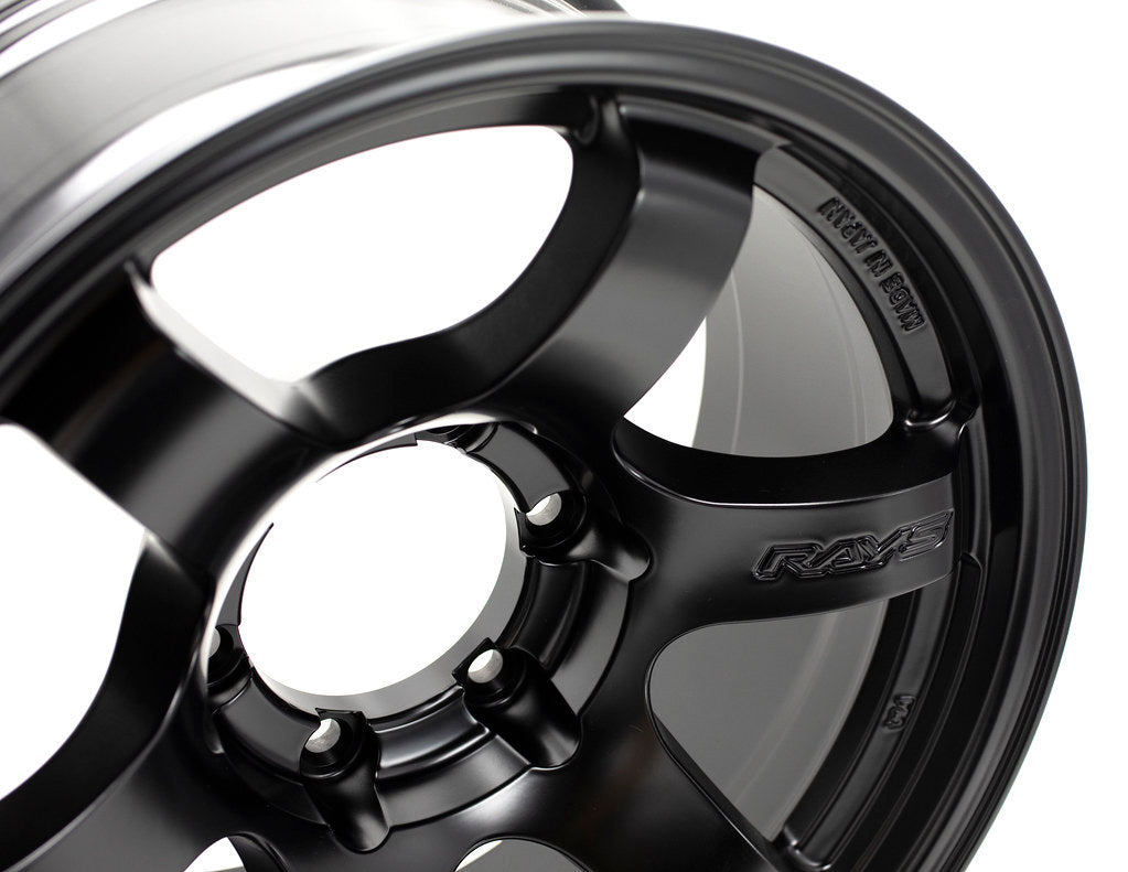 Gram Lights 57DR-X 18x9 +0 6x139.7 Semi Gloss Black (SET)