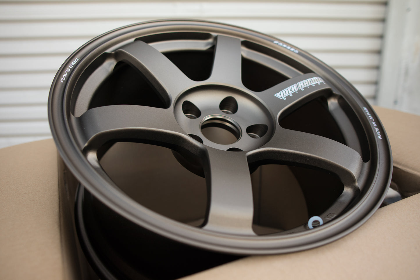 Volk TE37 Saga 17x9 +22 5x114.3 Bronze