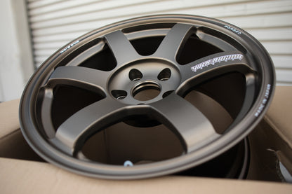 Volk TE37 Saga 17x9 +22 5x114.3 Bronze